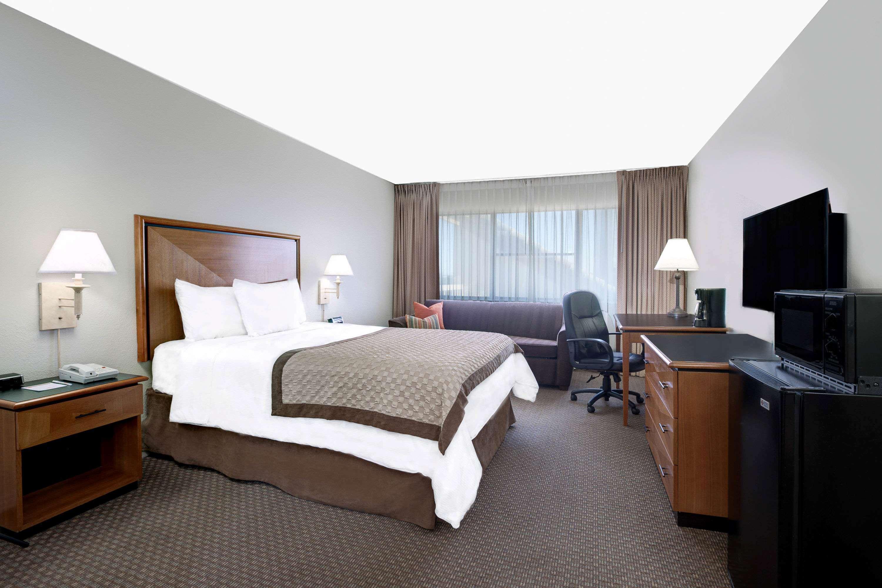 Value Suites Extended Stay - Arlington Kültér fotó